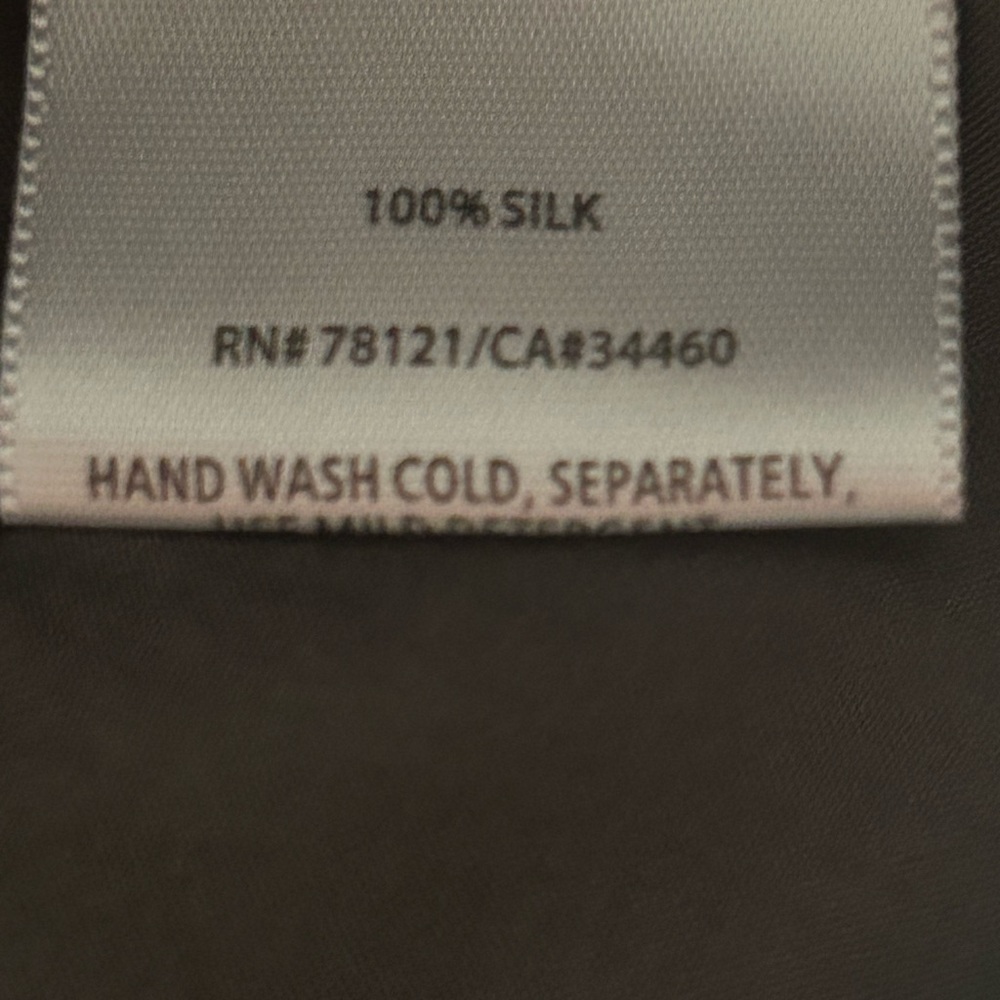 Eileen Fisher Dark Grey Sleeveless Blouse with tiered ruffles small, 100% silk - Picture 5 of 5